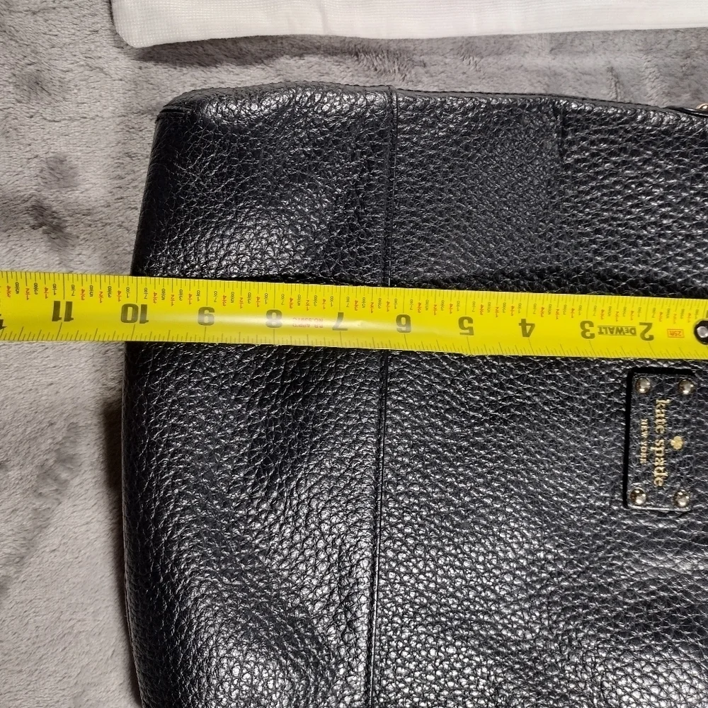 Kate Spade Bay Street Cora Crossbody Black Leather Pebbled Shoulder Bag EUC Mint